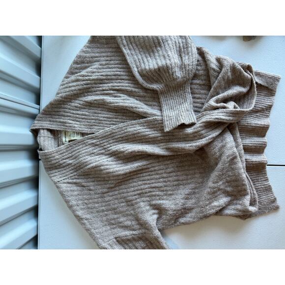 4for$10 Max Studio Cross Front Sweater S - Picture 3 of 7